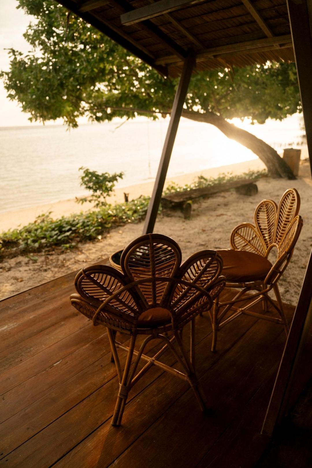 Reconnect - Private Island Resort & Dive Center Togean - Buka Buka Island Ampana Exterior photo